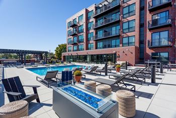 Resort-inspired rooftop pool & sundeck